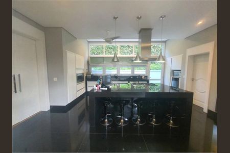 10_photo/94cefdfe4f.9f73e101bd22bb98-ATLAS-b41d712a-a51a-4d7d-a293-faab35c1536b.jpg de casa de condomínio à venda com 4 quartos, 980m² em Residencial Tambore, Barueri