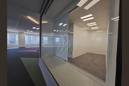 65_photo/94cefdffdd.f97edc3ae7f919a9-ATLAS-3d00a12a-dd76-43c3-b5b2-bc0c0daeeb08.jpg de apartamento para alugar com 0 quarto, 987m² em Tamboré, Barueri