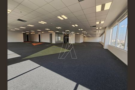 27_photo/94cefdffdd.f97edc3ae7f919a9-ATLAS-57be6bda-767a-42b3-b0ec-3f38f8fa6db4.jpg de apartamento para alugar com 0 quarto, 987m² em Tamboré, Barueri