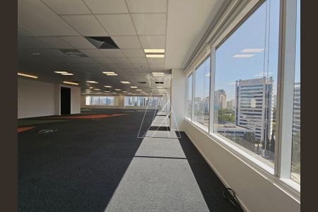 33_photo/94cefdffdd.f97edc3ae7f919a9-ATLAS-840bbd53-da1d-4ead-8980-2df2ef5931d3.jpg de apartamento para alugar com 0 quarto, 987m² em Tamboré, Barueri