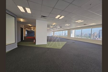 67_photo/94cefdffdd.f97edc3ae7f919a9-ATLAS-be42f51b-6214-4cf5-b930-53b5d61ae51d.jpg de apartamento para alugar com 0 quarto, 987m² em Tamboré, Barueri