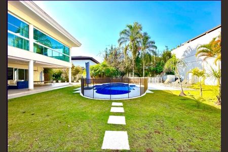 3_photo/94cefe07d7.a9fe67ee86852afe-ATLAS-2b66b3e4-ecc4-46bc-adcd-ccff778ed8ff.jpg de casa à venda com 4 quartos, 744m² em Jardim Mutinga, Barueri