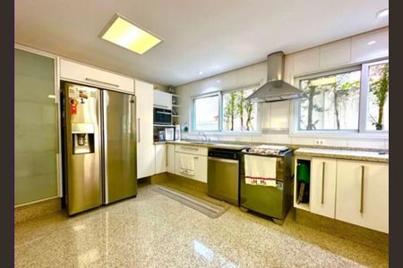 5_photo/94cefe07d7.a9fe67ee86852afe-ATLAS-71079e9a-b260-446e-a8d4-3a8d648b9846.jpg de casa à venda com 4 quartos, 744m² em Jardim Mutinga, Barueri