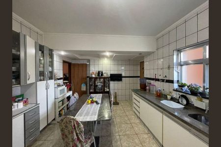 11_photo/94cefe099d.b2c1f66c79c6256c-ATLAS-e9d40992-1514-4519-8e5a-69a35f792b4f.jpg de casa à venda com 6 quartos, 330m² em Jardim Mutinga, Barueri