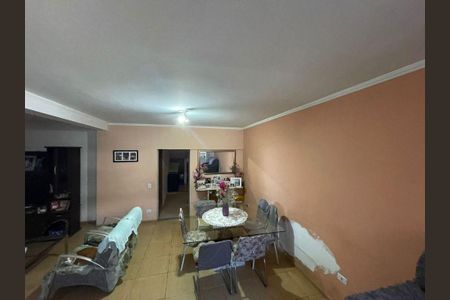 9_photo/94cefe099d.b2c1f66c79c6256c-ATLAS-f5ddee93-2b2d-4bc6-bcf4-facf53f9bf47.jpg de casa à venda com 6 quartos, 330m² em Jardim Mutinga, Barueri