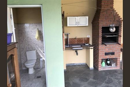 8_photo/94cefe0a91.97484f792a469e2d-ATLAS-7c6f6907-e5be-4140-9306-8568b01ef9de.jpg de casa à venda com 6 quartos, 250m² em Jardim Munhoz Junior, Barueri