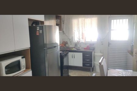 9_photo/94cefe0ea7.ceff8192393c33de-ATLAS-f2c61be5-2ece-49db-94cf-73181a4e098a.jpg de casa à venda com 4 quartos, 170m² em Jardim Munhoz Junior, Barueri