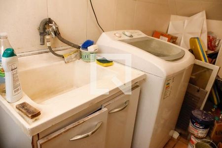 3_photo/94cefe2d85.0bf895571deddd4a-ATLAS-36550cac-9d83-40be-bfbd-0eedbc44e6b2.jpg de casa à venda com 3 quartos, 203m² em Quitaúna, Osasco