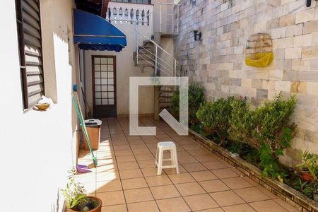 40_photo/94cefe2d85.0bf895571deddd4a-ATLAS-e831ea94-c3d3-4bdb-9f9a-c73fe2c46aed.jpg de casa à venda com 3 quartos, 203m² em Quitaúna, Osasco