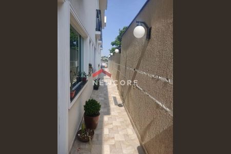 8_photo/94cefe328f.fefd7c3d96566746-ATLAS-ff06ffbb-68b0-41d9-b478-855e916da6dc.jpg de casa à venda com 2 quartos, 72m² em São Pedro, Osasco