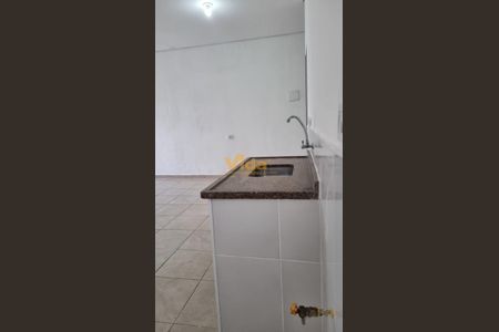 5_photo/94cefe32d5.be3bf0b0b053500e-ATLAS-ad247fe3-3654-4b08-92bd-0174aa1ee129.jpg de casa para alugar com 1 quarto, 45m² em Vila Quitauna, Osasco