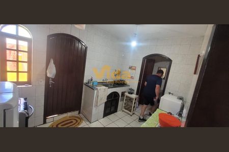 7_photo/94cefe3471.8cbbc6e43ead3576-ATLAS-298cd564-5247-4bd7-bbbe-f7eb16b111b9.jpg de casa à venda com 5 quartos, 500m² em Quitaúna, Osasco