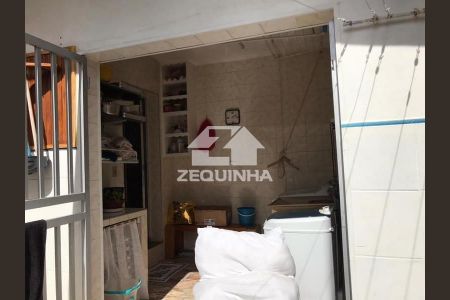 11_photo/94cefe34b1.ceff8192393c33de-ATLAS-61ebd21f-2e47-46b5-995f-e1e59dad19eb.jpg de casa para alugar com 1 quarto, 30m² em Quitaúna, Osasco