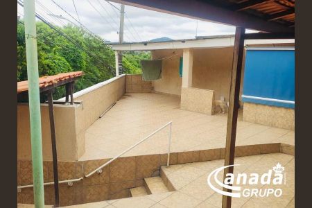 15_photo/94cefe35f7.ab9d896be0e39e09-ATLAS-fdaf9b69-6e39-4259-b6d1-b5d54c03ada0.jpg de casa à venda com 5 quartos, 406m² em Pestana, Osasco