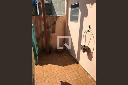 5_photo/94cefe36b5.ead0744c2329e0c8-ATLAS-248c858e-1c9b-4b98-b1ce-32712f90064f.jpg de casa à venda com 3 quartos, 250m² em Quitaúna, Osasco