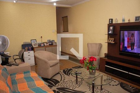 2_photo/94cefe36b5.ead0744c2329e0c8-ATLAS-4d3b12c9-1ace-42de-9025-17f1b06ce25a.jpg de casa à venda com 3 quartos, 250m² em Quitaúna, Osasco