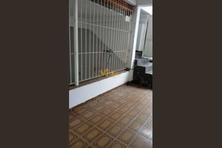 4_photo/94cefe4b5f.d860d137df15aeab-ATLAS-ca581eae-1b3c-4be7-bb98-97e879f449b1.jpg de casa para alugar com 3 quartos, 374m² em Km 18, Osasco