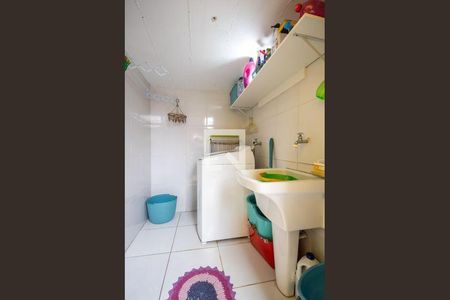 42_photo/94cefe4bbf.733a2fecce93ffd7-ATLAS-fa72b129-2c8d-4372-a251-90e36a945f44.jpg de casa à venda com 3 quartos, 293m² em Km 18, Osasco