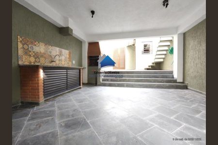 11_photo/94cefe4ccb.8a00a68238a6a06b-ATLAS-54182df8-484a-4801-9df6-03b8a4d04ab5.jpg de casa para alugar com 3 quartos, 150m² em Km 18, Osasco