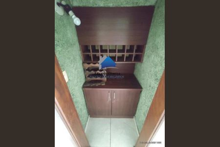 22_photo/94cefe4ccb.8a00a68238a6a06b-ATLAS-d743e285-0807-41ba-929f-8252317e00f9.jpg de casa para alugar com 3 quartos, 150m² em Km 18, Osasco