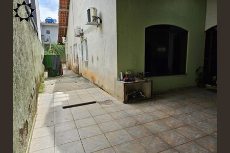 8_photo/94cefe59d9.0332c0e08a0ae077-ATLAS-8a30d93e-0934-4435-bd2f-bc32686acccd.jpg de casa à venda com 3 quartos, 180m² em Iapi, Osasco