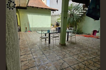 9_photo/94cefe59d9.0332c0e08a0ae077-ATLAS-98acaab6-03bd-418d-8cf2-c2a1f0f54638.jpg de casa à venda com 3 quartos, 180m² em Iapi, Osasco