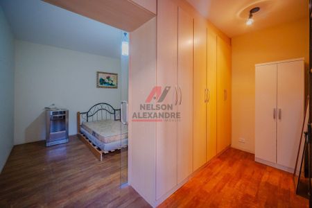 4_photo/94cefe59f3.8b238b2f56f58e8d-ATLAS-1efcf2b0-5129-40de-bf40-053fad71b4c2.jpg de casa à venda com 3 quartos, 239m² em I.a.p.i., Osasco