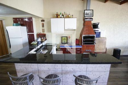 4_photo/94cefe5ea3.8e48f5906dd675de-ATLAS-1f7d9538-953d-4edf-a774-952e2d046896.jpg de casa à venda com 3 quartos, 266m² em Aliança, Osasco