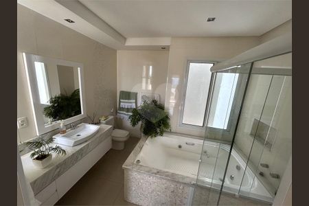 1_photo/94cefe5eaf.e5c1dbf3952ec410-ATLAS-0786bbcb-d937-4dee-a4f5-e8e95a108964.jpg de casa à venda com 4 quartos, 273m² em Iapi, Osasco