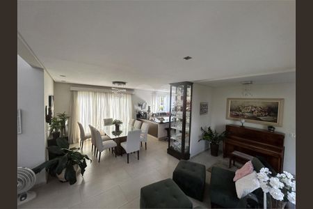 12_photo/94cefe5eaf.e5c1dbf3952ec410-ATLAS-4734c412-6cee-4253-9e2c-5cd87cda274a.jpg de casa à venda com 4 quartos, 273m² em Iapi, Osasco