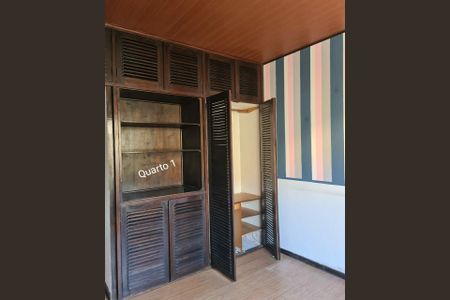 8_photo/94cefe600d.6b2453e70642c87c-ATLAS-8a0d6c44-d3be-416a-9491-8a513e43bada.jpg de casa à venda com 3 quartos, 236m² em Aliança, Osasco