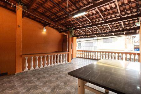 4_photo/94cefe63b1.7d44486df2fbe63f-ATLAS-454f8d1f-76f4-4a33-88f0-18caee03fce6.jpg de casa à venda com 3 quartos, 199m² em Helena Maria, Osasco