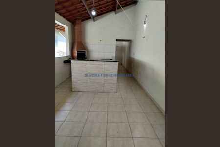 13_photo/94cefe642b.4cea1a0b3f6bbd2f-ATLAS-bf291e40-54d7-4cb2-a6d0-92f283a13412.jpg de casa à venda com 3 quartos, 204m² em Jardim Elvira, Osasco