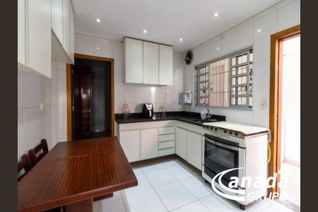 5_photo/94cefe64b1.e5c1dbf3952ec410-ATLAS-9d0ea515-7ecc-492e-ae6d-0d240fa2e1ca.jpg de casa à venda com 3 quartos, 152m² em Helena Maria, Osasco