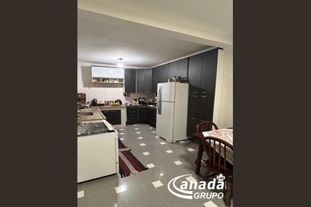 2_photo/94cefe64e9.b5f4e39731e4f05c-ATLAS-b21ee6ea-0a00-42af-ae44-ff79c880cc42.jpg de casa à venda com 3 quartos, 135m² em Vila Serventina, Osasco