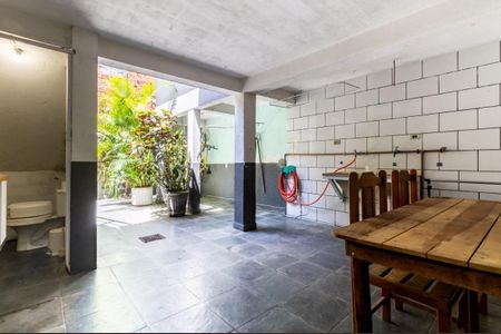 10_photo/94cefe64f5.49e0eb15cbcccc26-ATLAS-3c3b02c5-7051-4ea2-a15b-1e06889de1fd.jpg de casa à venda com 4 quartos, 226m² em Helena Maria, Osasco