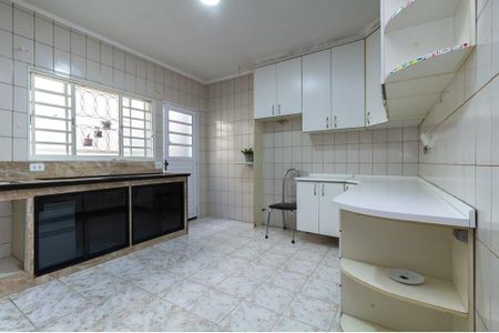 22_photo/94cefe64f5.72f38772c60cc7a0-ATLAS-807892ef-4e72-4341-a371-52dc300e9fc4.jpg de casa à venda com 4 quartos, 226m² em Helena Maria, Osasco