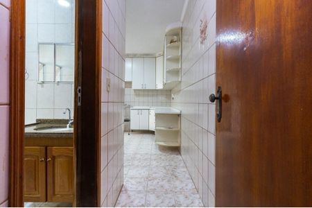 5_photo/94cefe64f5.72f38772c60cc7a0-ATLAS-d1409703-1737-43e4-bec5-ec08294c1faf.jpg de casa à venda com 4 quartos, 226m² em Helena Maria, Osasco