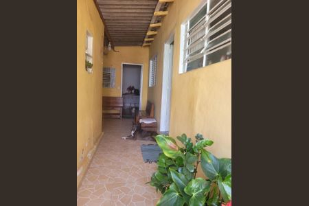 7_photo/94cefe6537.2f15d505e37c7ac5-ATLAS-83111143-7b71-41ad-8ea2-7d7bdc70d47b.jpg de casa à venda com 2 quartos, 220m² em Helena Maria, Osasco