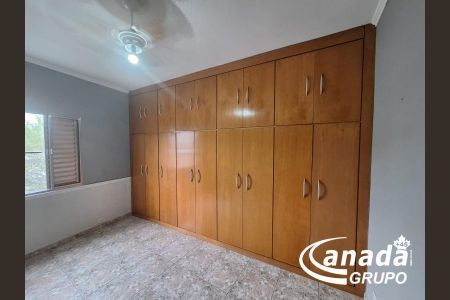 4_photo/94cefe65ab.cc80a849dbb3670d-ATLAS-2c7bf8e6-3e0a-4b67-8562-3c0f29622053.jpg de casa à venda com 3 quartos, 180m² em Jardim Elvira, Osasco