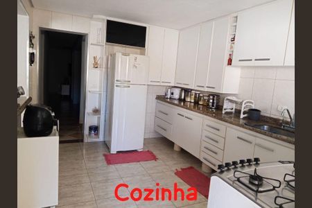3_photo/94cefe669b.ceff8192393c33de-ATLAS-9aa4da82-8566-4b40-8d90-90eb1327beeb.jpg de casa à venda com 4 quartos, 440m² em Jardim Elvira, Osasco