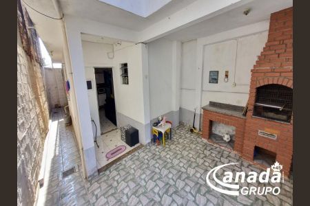 12_photo/94cefe66a1.ebbd8bc3dc39b939-ATLAS-2c3971fc-e41e-41db-9a89-bc4e3ff7cbe3.jpg de casa à venda com 2 quartos, 112m² em Jardim Elvira, Osasco