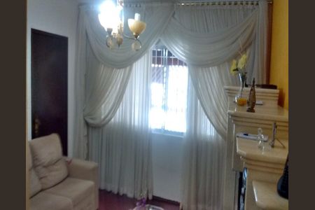 6_photo/94cefe66bb.3dea3cab82053bf3-ATLAS-3e529463-92c3-4fe6-8c09-da14a38cfeda.jpg de casa à venda com 2 quartos, 117m² em Jardim Elvira, Osasco