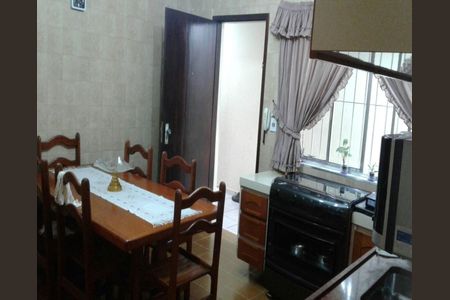 4_photo/94cefe66bb.3dea3cab82053bf3-ATLAS-da83e351-8154-4a29-bd89-907148243d8e.jpg de casa à venda com 2 quartos, 117m² em Jardim Elvira, Osasco