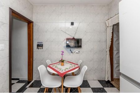 3_photo/94cefe6e8b.9fde2b1beaf38236-ATLAS-166981e2-1b77-4f9d-9b1b-bb3c647c3e54.jpg de casa à venda com 2 quartos, 140m² em Jardim Elvira, Osasco