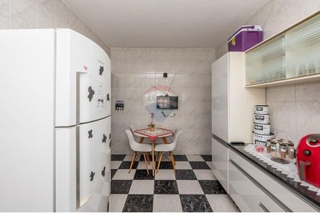 11_photo/94cefe6e8b.9fde2b1beaf38236-ATLAS-c29b25ef-67df-4512-9517-7c9fa7c8648c.jpg de casa à venda com 2 quartos, 140m² em Jardim Elvira, Osasco