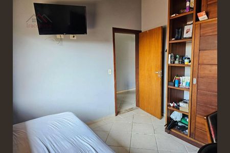 5_photo/94cefe705f.a64889f4275538b8-ATLAS-1fd25a47-a7ff-4d80-87cd-9b74191b272f.jpg de casa à venda com 3 quartos, 300m² em Helena Maria, Osasco
