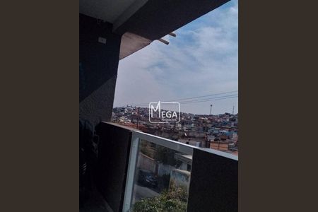 4_photo/94cefe71e9.76ada0679b8d51fe-ATLAS-2fb00139-db30-47da-964d-dfd53563c669.jpg de casa à venda com 2 quartos, 105m² em Jardim Elvira, Osasco