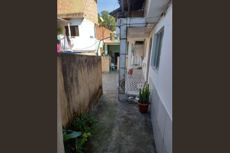 8_photo/94cefe73dd.b2c19ff7a4d03b93-ATLAS-71ef47f5-c213-40b7-8571-7e1932190e96.jpg de casa à venda com 5 quartos, 256m² em Helena Maria, Osasco