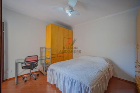 2_photo/94cefe7e7d.9845a183adc4e21d-ATLAS-3e4f8898-e701-46a7-ac69-40a6e64f3906.jpg de casa à venda com 3 quartos, 184m² em Baronesa, Osasco